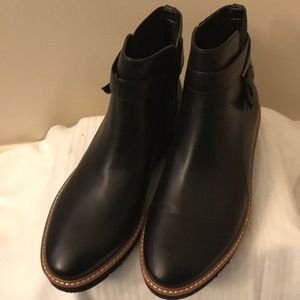 Naturalizer, Ladies black leather boot